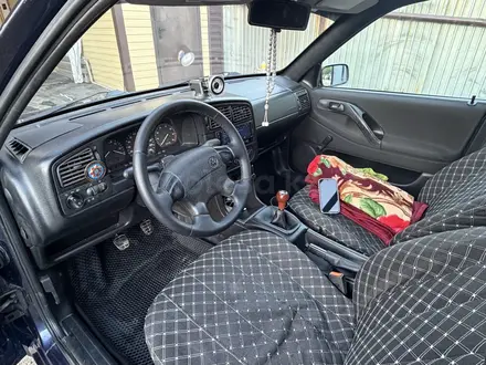 Volkswagen Passat 1995 года за 2 600 000 тг. в Кокшетау – фото 8