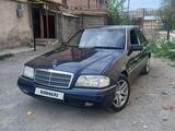 Mercedes-Benz C 220 1996 года за 2 000 000 тг. в Туркестан