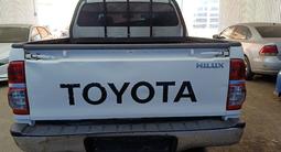 Toyota Hilux 2013 года за 5 195 200 тг. в Алматы – фото 4