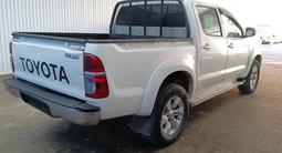 Toyota Hilux 2013 года за 5 195 200 тг. в Алматы – фото 3