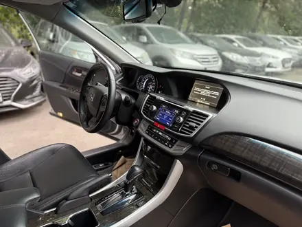 Honda Accord 2014 года за 8 000 000 тг. в Алматы – фото 20