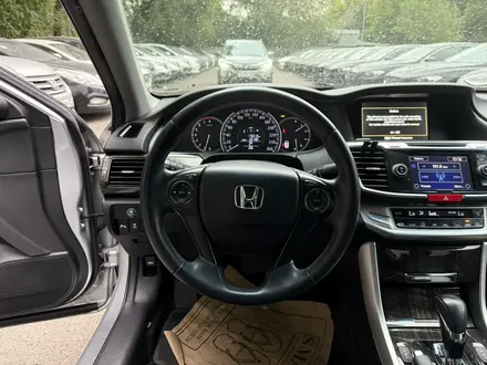Honda Accord 2014 года за 8 000 000 тг. в Алматы – фото 21