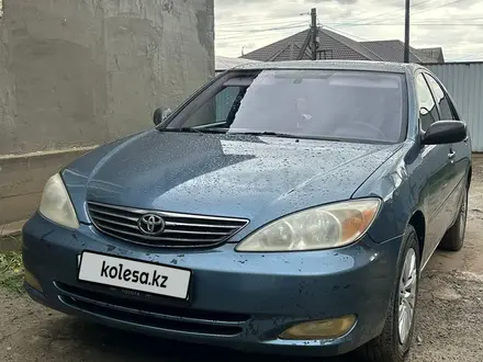 Toyota Camry 2004 года за 3 700 000 тг. в Атырау