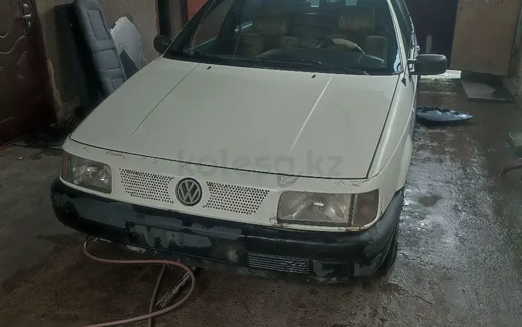 Volkswagen Passat 1993 годаүшін400 000 тг. в Алматы