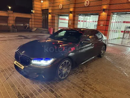 BMW 540 2017 года за 22 000 000 тг. в Алматы – фото 13