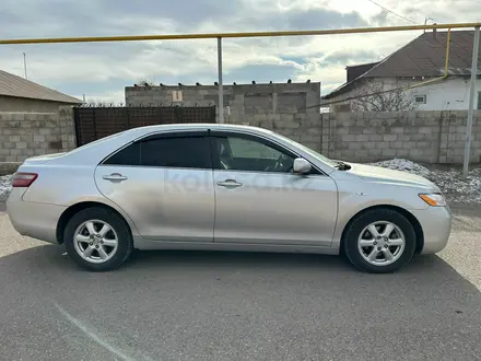 Toyota Camry 2006 года за 6 000 000 тг. в Алматы – фото 2