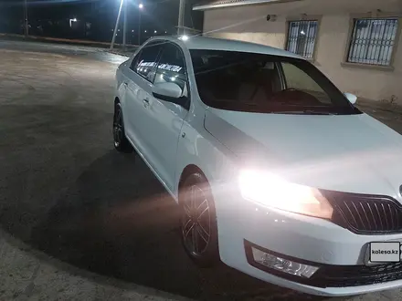 Skoda Rapid 2014 года за 4 300 000 тг. в Атырау – фото 3