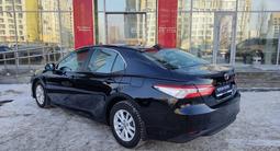 Toyota Camry 2021 годаүшін11 600 000 тг. в Астана – фото 2