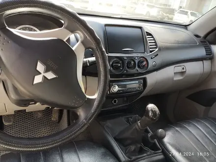 Mitsubishi L200 2011 года за 4 200 000 тг. в Актобе – фото 15