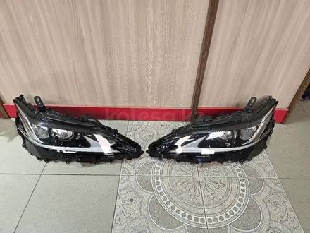Фары б у в оригинале от рестайлинга LEXUS ES 2022 за 190 000 тг. в Шымкент