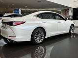 Lexus ES 350 2023 годаfor38 990 000 тг. в Алматы – фото 5