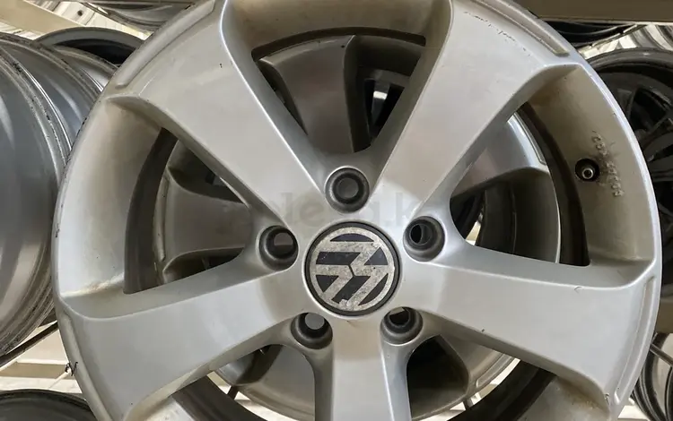 Диски из Японии от Volkswagen 16/052үшін180 000 тг. в Алматы