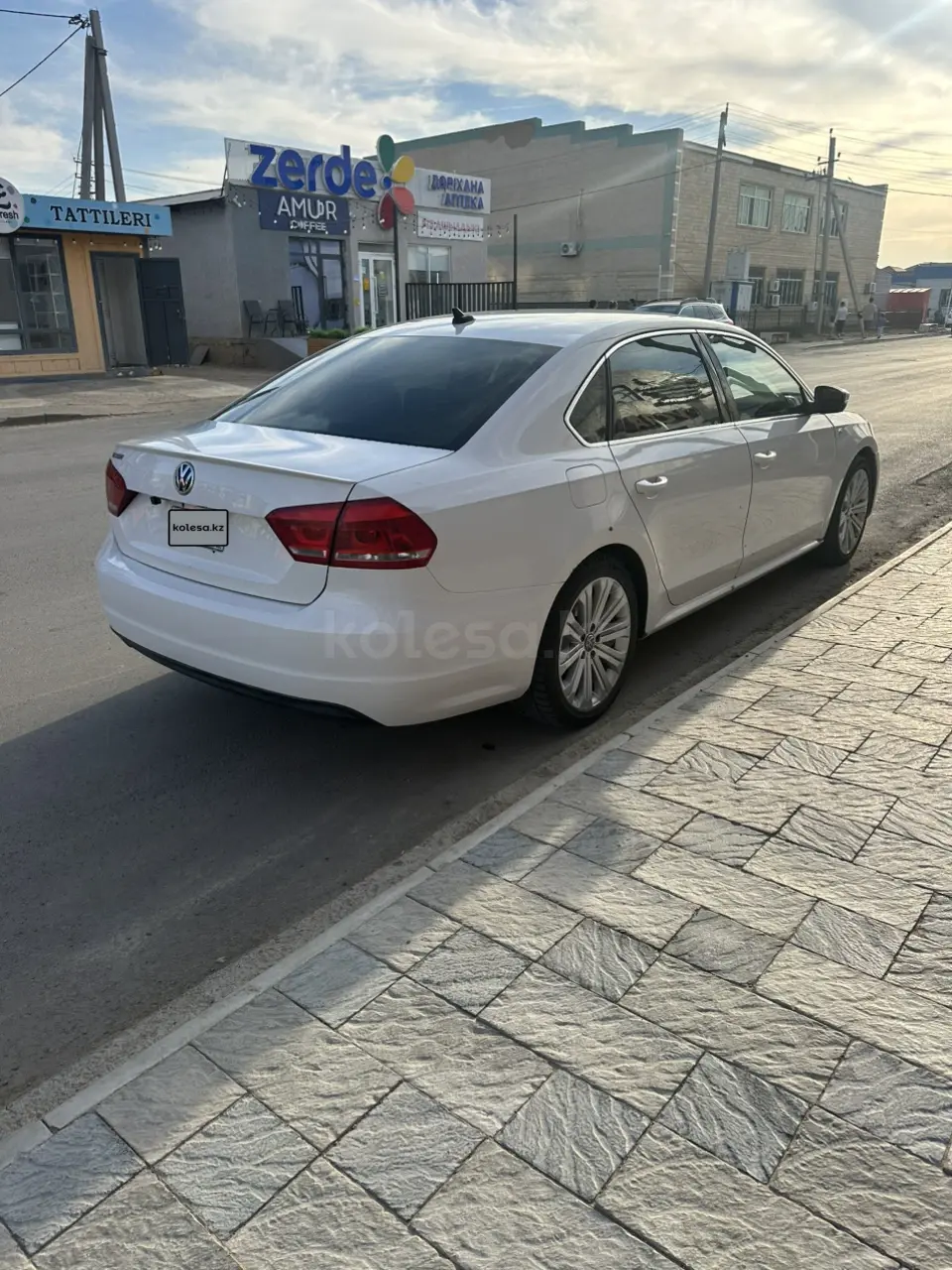 Volkswagen Passat, 2012