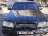 Mercedes-Benz C 200 1995 годаүшін1 400 000 тг. в Актобе – фото 4
