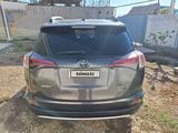 Toyota RAV4 2017 годаүшін7 200 000 тг. в Актау