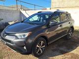 Toyota RAV4 2017 годаүшін7 200 000 тг. в Актау – фото 4