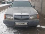 Mercedes-Benz E 230 1988 годаfor1 000 000 тг. в Алматы