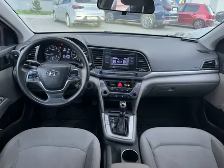 Hyundai Elantra 2017 года за 6 000 000 тг. в Караганда – фото 10