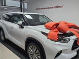 Toyota Highlander 2022 года за 39 500 000 тг. в Астана – фото 2