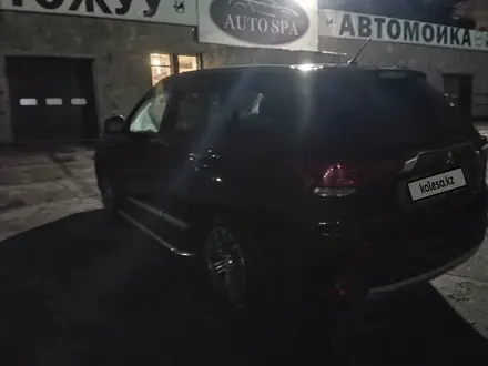 Mitsubishi Outlander 2016 года за 9 500 000 тг. в Темиртау – фото 6