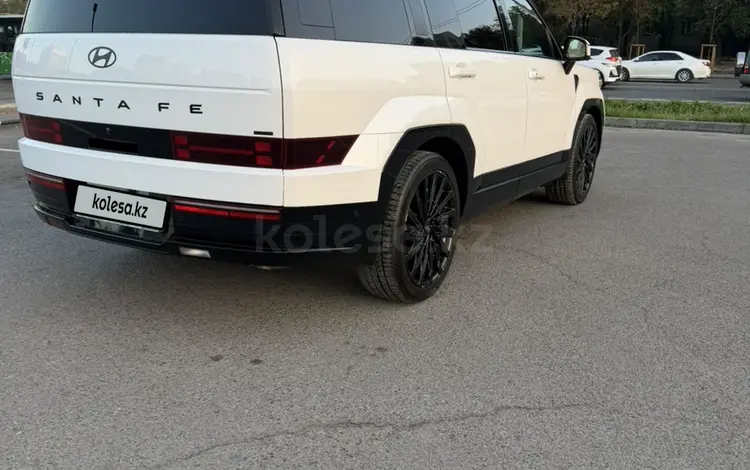 Hyundai Santa Fe 2024 годаүшін20 800 000 тг. в Алматы