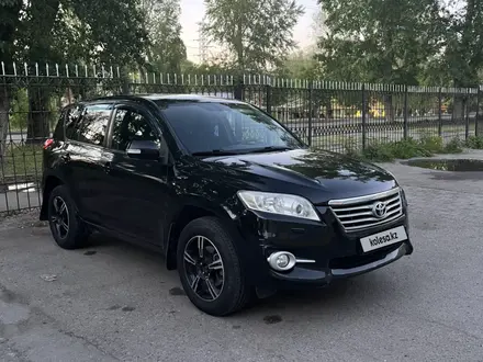 Toyota RAV4 2011 года за 9 000 000 тг. в Усть-Каменогорск