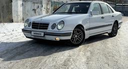 Mercedes-Benz E 240 1998 годаfor2 600 000 тг. в Павлодар