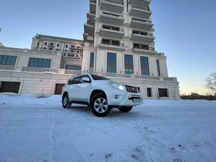 Toyota Land Cruiser Prado 2011 года за 14 000 000 тг. в Астана – фото 12