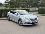 Hyundai Grandeur 2015 года за 6 800 000 тг. в Астана