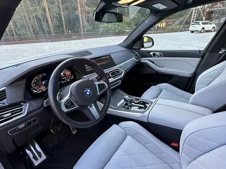 BMW X5 2022 года за 42 000 000 тг. в Алматы – фото 39