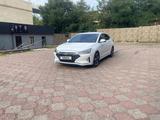 Hyundai Avante 2018 года за 8 000 000 тг. в Алматы