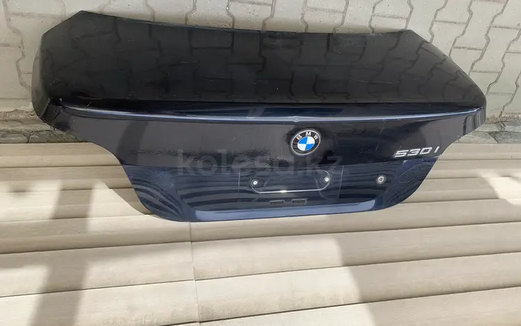 Крышка багажника бмв е60 530 bmw e60 e 60үшін27 000 тг. в Алматы