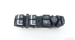 Блок управления стеклоподъемником Kia за 38 500 тг. в Алматы – фото 2