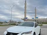 Lexus ES 250 2021 года за 25 500 000 тг. в Шымкент – фото 3
