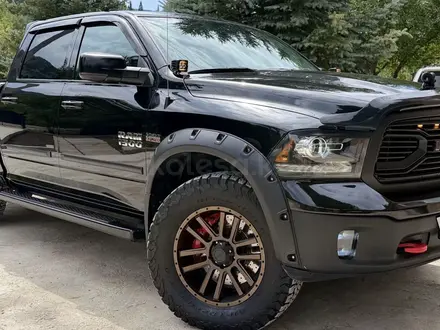 Dodge RAM 2015 года за 37 000 000 тг. в Усть-Каменогорск – фото 2