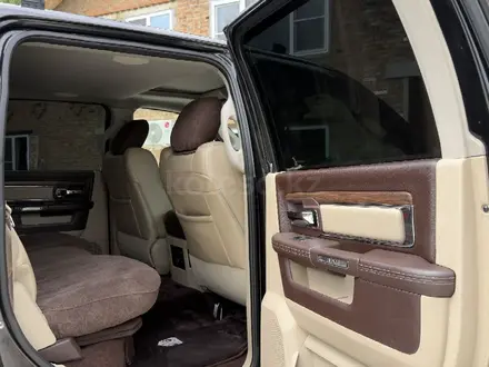 Dodge RAM 2015 года за 37 000 000 тг. в Усть-Каменогорск – фото 16