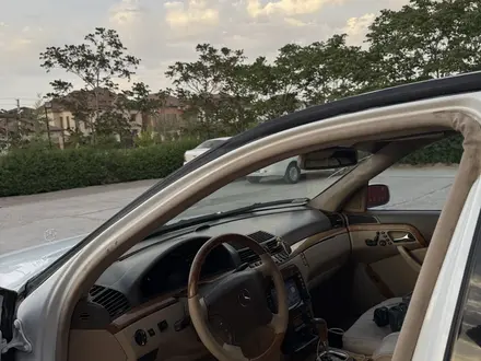 Mercedes-Benz S 320 2002 года за 4 000 000 тг. в Актау – фото 18