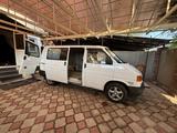 Volkswagen Transporter 1997 года за 3 550 000 тг. в Алматы – фото 2