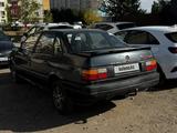 Volkswagen Passat 1993 года за 650 000 тг. в Уральск – фото 4