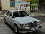 Mercedes-Benz E 230 1992 года за 2 000 000 тг. в Мерке – фото 2