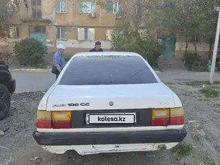 Audi 100, 1988