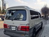 Toyota Grand Hiace 2001 года за 10 800 000 тг. в Алматы – фото 5