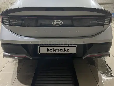 Hyundai Sonata 2024 года за 19 200 000 тг. в Атырау – фото 18