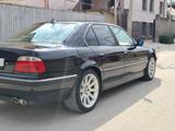 BMW 735 1999 года за 7 000 000 тг. в Алматы – фото 2