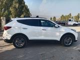 Hyundai Santa Fe 2017 года за 8 888 888 тг. в Актобе – фото 2