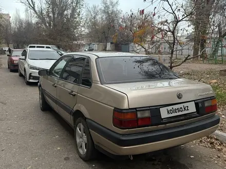 Volkswagen Passat 1990 года за 1 600 000 тг. в Тараз – фото 6