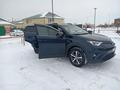 Toyota RAV4 2018 года за 8 600 000 тг. в Актобе – фото 2