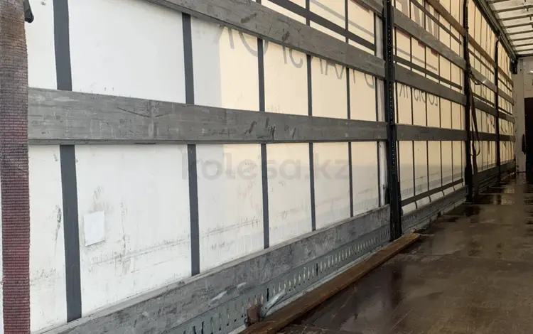 Schmitz Cargobull 2012 года за 9 000 000 тг. в Караганда