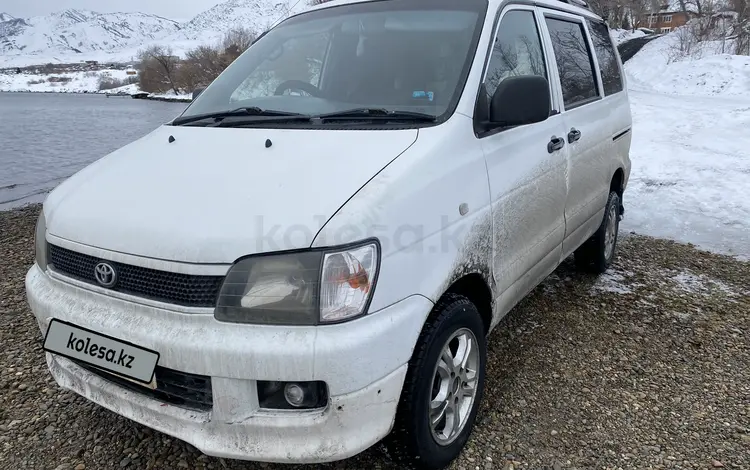 Toyota Town Ace Noah 1997 годаүшін3 200 000 тг. в Усть-Каменогорск