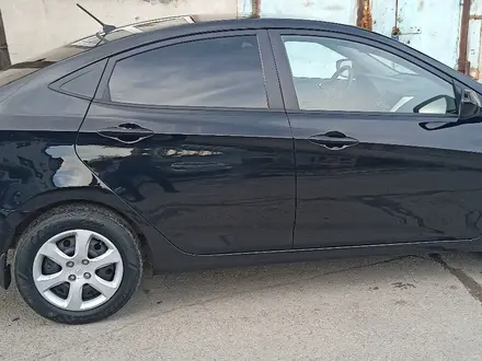 Hyundai Accent 2014 года за 6 000 000 тг. в Усть-Каменогорск – фото 4